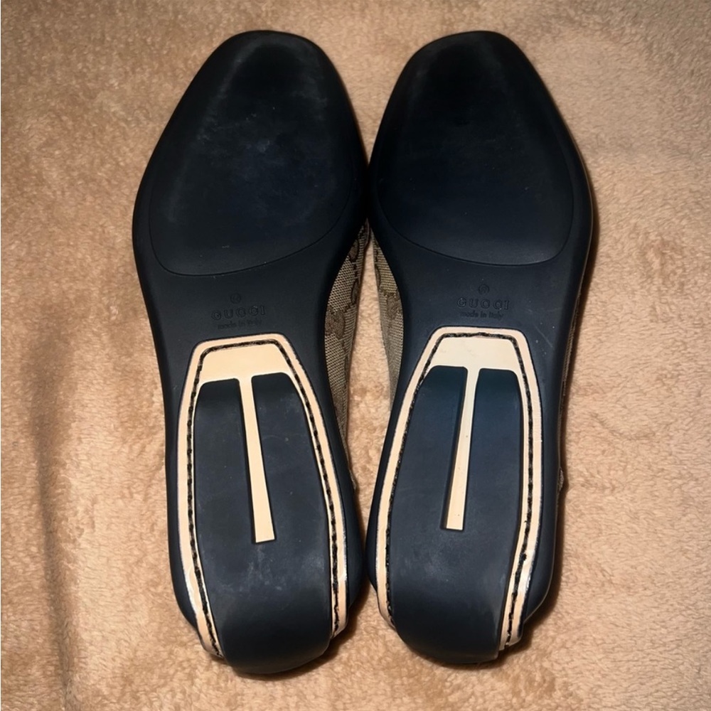 ♥️🥳♥️ BUNDLE- Gucci shoulder bag and Gucci shoes ( 7B ) - Picture 16 of 16